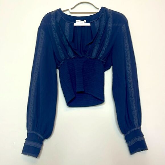 Free the Roses Navy Smocked waist blouse top - Picture 1 of 6